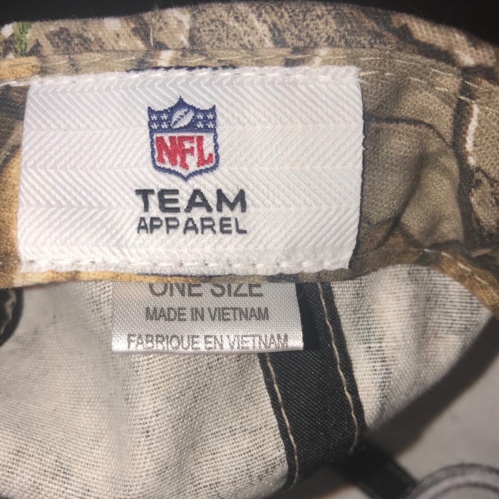 Pittsburgh Steelers camo hat - Picture 7 of 7